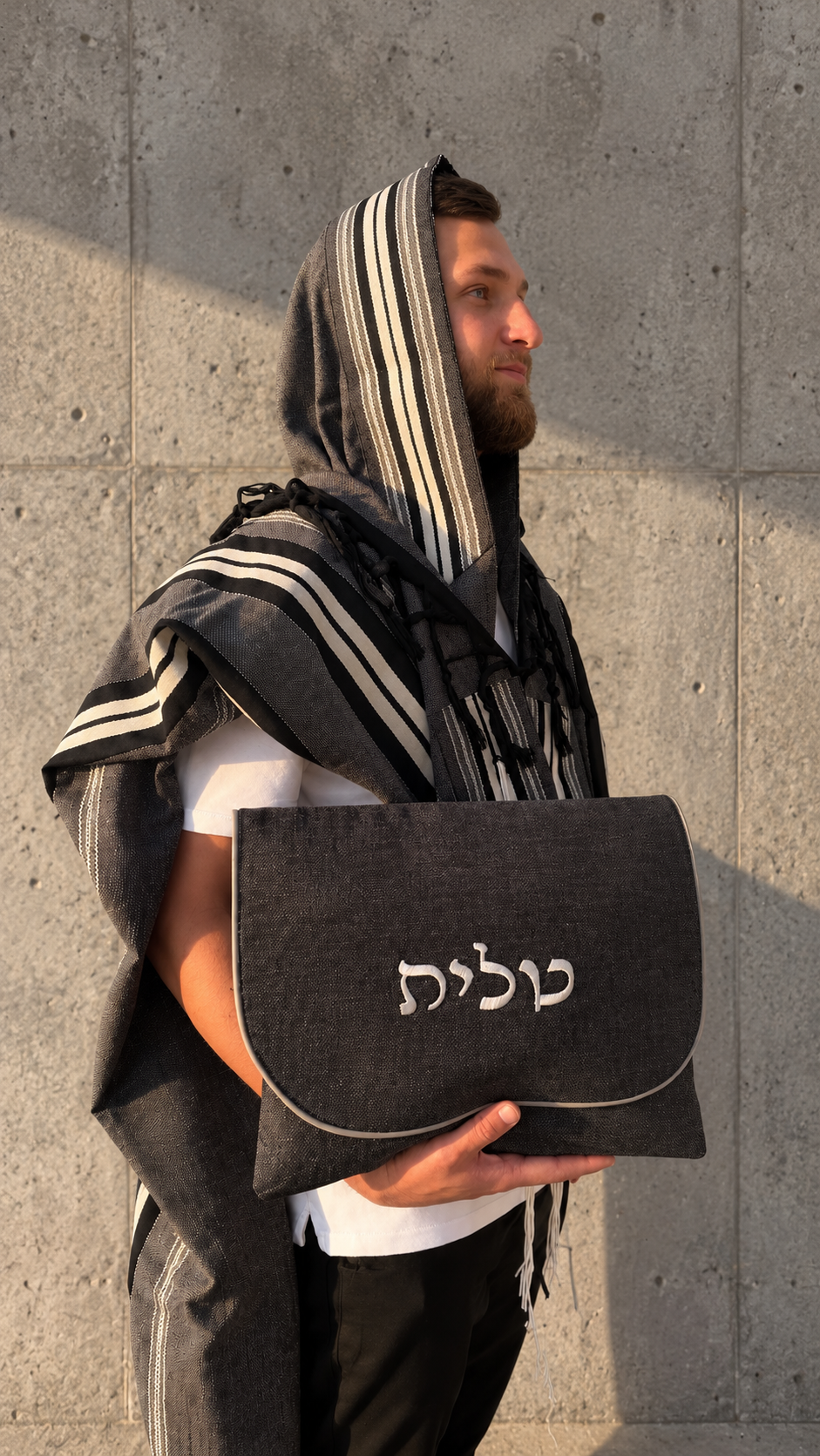 Tallit Beit Yosef – Light Luxury (100% wool) – Elegant