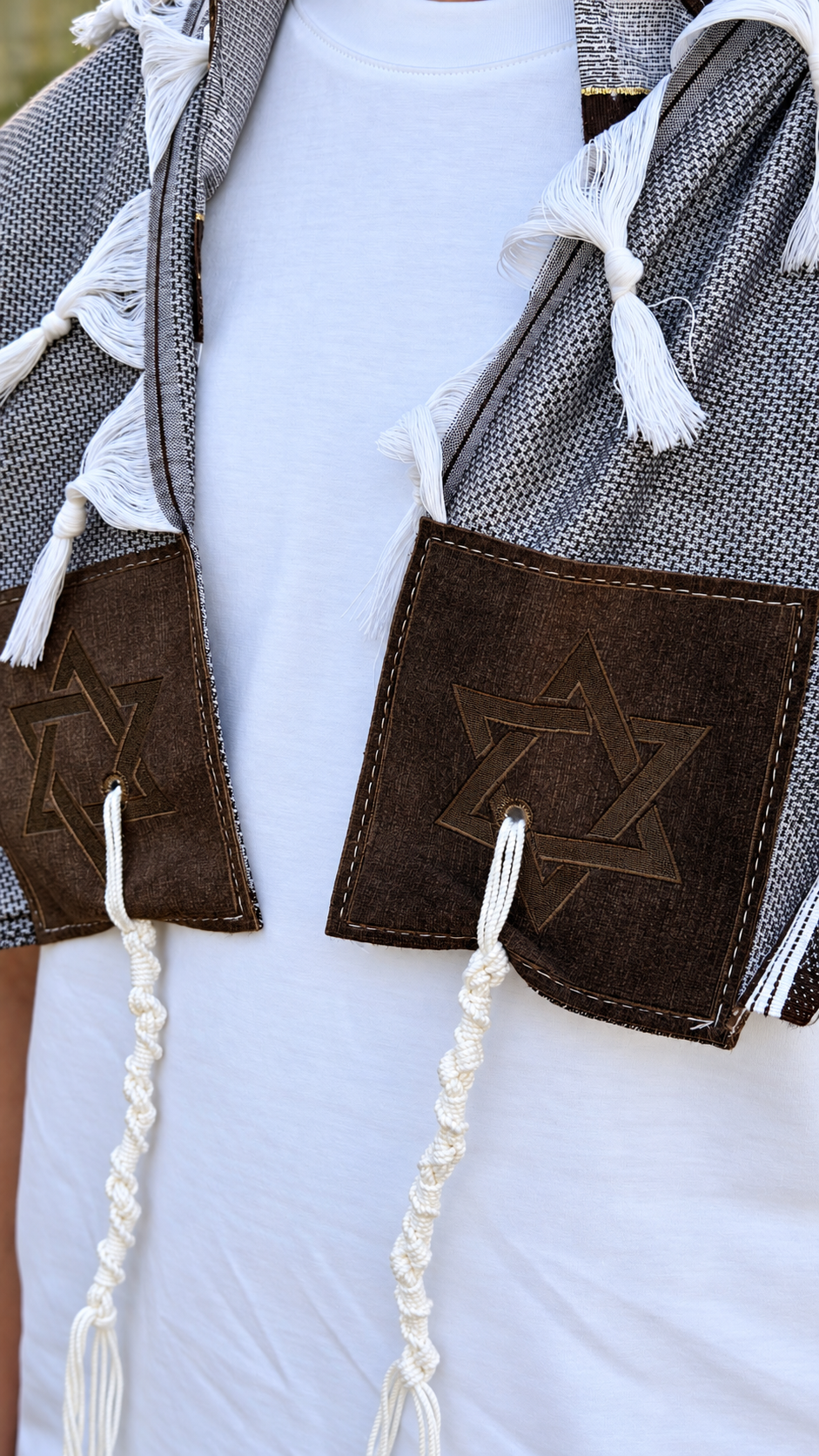 Tallit Beit Yosef – Light Luxury (100% wool) – Elegant