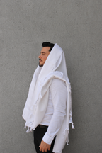 Elegant Beit Yosef Tallit – Light Splendor