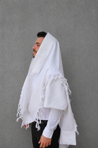 טלית מהודרת בית יוסף – שחרית